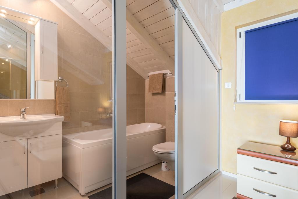 Holiday Home Luna Orebić Екстериор снимка